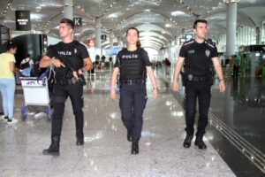 Контроль в Новом аэропорту Стамбула