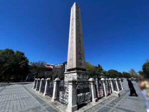 Египетский обелиск на площади Султанахмет