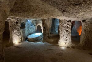 Подземный город Каймаклы (Kaymaklı)