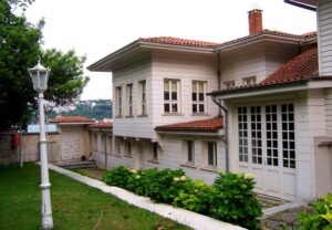 Квартал Эмирган, Особняк Шерифлер